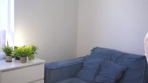 Kara online show from March 7, 12:01 pm