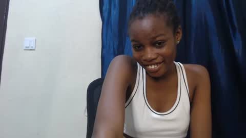 Snapshot of tiffypearl chatting on October 9, 5:39 pm pearl online show from October 9, 5:39 pm