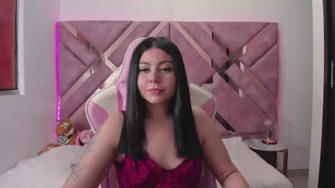 Ana online show from June 22, 5:21 pm