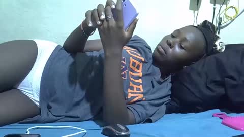 tight_pussie online show from March 26, 10:22 pm