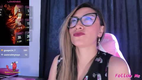 Snapshot of tila_tequila15 chatting on September 17, 2:48 pm TILA TEQUILA online show from September 17, 2:48 pm