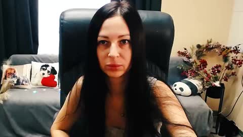 Snapshot of timeparadice chatting on September 12, 8:01 am Luisa online show from September 12, 8:01 am