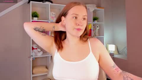 Stella online show from February 19, 9:31 am