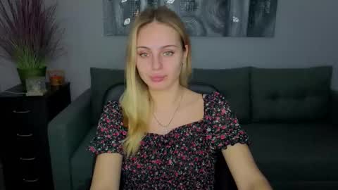 Tina online show from November 10, 12:44 pm