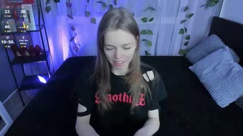 Snapshot of tina_tayllor chatting on October 19, 4:03 am Tina Tayllor MY SHEDULEMondayTuesdayWednesday FridaySaturdaySunday online show from October 19, 4:03 am