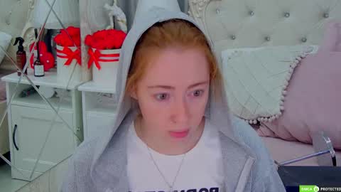 Tina online show from September 26, 4:32 am