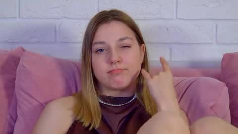 TinaBurton online show from April 21, 1:42 am