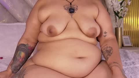 Tina online show from April 24, 12:30 pm