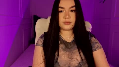 hi im curvy babyface girlie Tina online show from March 26, 9:44 am