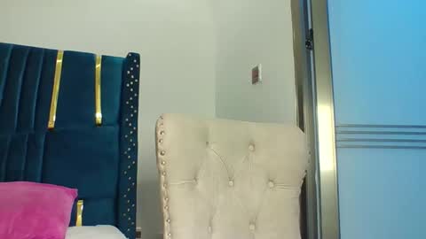 Snapshot of tinashe004 chatting on September 8, 7:02 pm tinashe online show from September 8, 7:02 pm