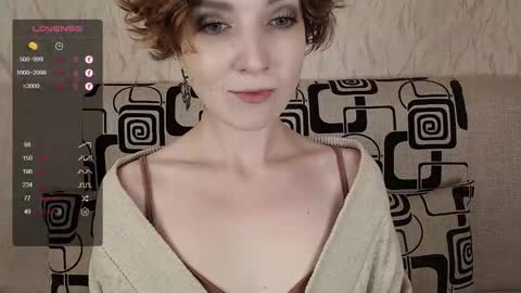 Snapshot of tinawincee chatting on September 27, 7:04 am Tina online show from September 27, 7:04 am