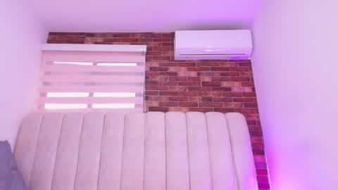 tinkerbell online show from April 20, 7:17 pm