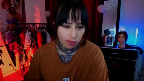 I AM BELLA  ----------- follow my  IG  TINNS 69 online show from November 28, 12:24 am