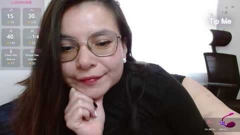 Tiny Caroline online show from January 16, 8:49 pm