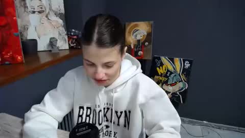 Gloria online show from December 17, 7:12 am