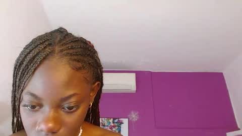 tiny_sexy_ebony online show from February 18, 2:27 pm