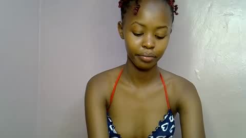 Snapshot of tinybarbie_ chatting on September 22, 8:29 pm Barbie online show from September 22, 8:29 pm