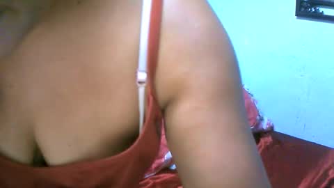 tinypussy_xx online show from November 4, 10:37 pm