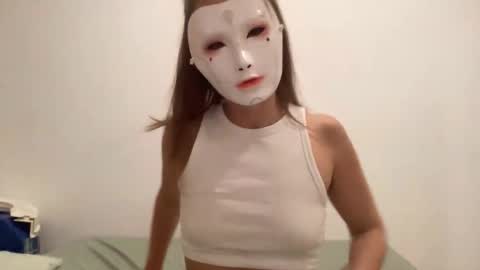 Snapshot of tipsytinkerbell chatting on October 1, 6:35 pm Tinks online show from October 1, 6:35 pm