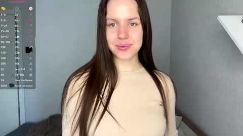 Adeline Di or just cute girl 3 online show from March 12, 8:06 am