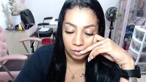 DIVA online show from April 21, 8:16 pm