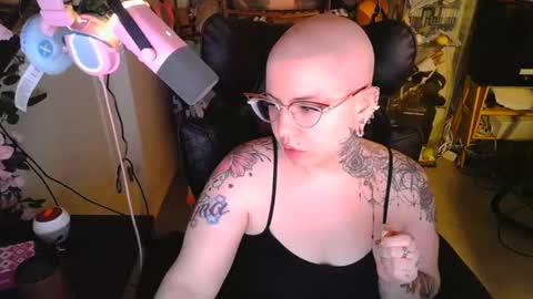 toasty696969 online show from October 13, 11:29 pm