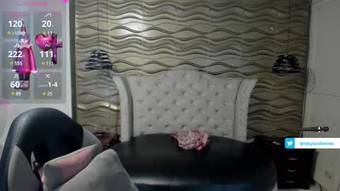 Snapshot of toky_doll chatting on March 1, 6:43 pm toky online show from March 1, 6:43 pm