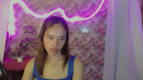 toloveyoumorebella online show from June 8, 1:28 am