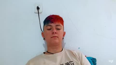 Blue online show from January 22, 10:49 pm