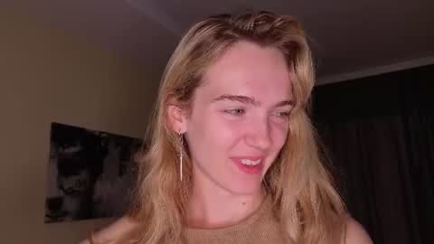 Lana online show from June 28, 7:53 pm