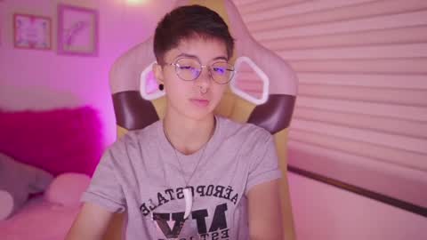 Blue  online show from April 6, 12:39 pm