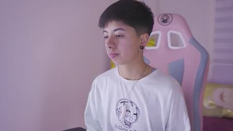 Blue  online show from December 3, 1:02 pm