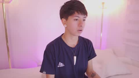 Blue  online show from February 4, 7:06 pm