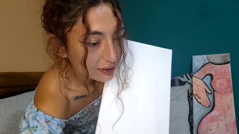 Snapshot of tomoe_b chatting on December 29, 8:44 am leyla online show from December 29, 8:44 am