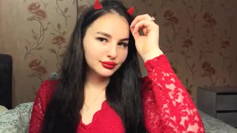 Bella  online show from March 1, 3:23 pm