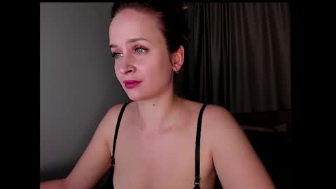 Tony and Alice online show from March 12, 8:41 pm