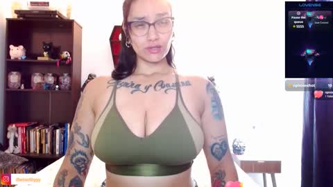 toothyy online show from February 26, 3:54 pm