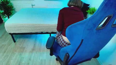 topcranberry online show from October 4, 6:45 pm