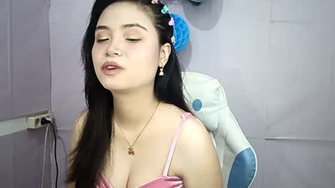 Emma online show from July 22, 12:39 pm