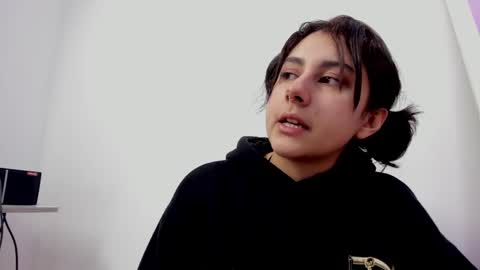 Liana online show from October 10, 2:44 pm