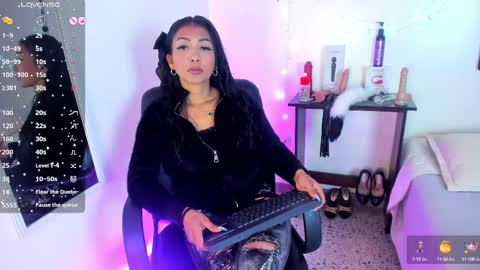 Snapshot of tracy_lambo chatting on October 13, 1:25 pm tracy online show from October 13, 1:25 pm
