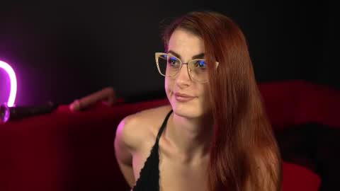 Tracy online show from October 26, 9:43 pm