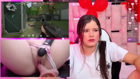 Snapshot of trianna__ chatting on February 18, 2:06 pm Trianna online show from February 18, 2:06 pm