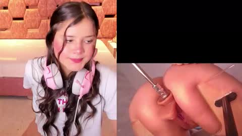 Snapshot of trianna__ chatting on October 15, 2:41 pm Trianna online show from October 15, 2:41 pm