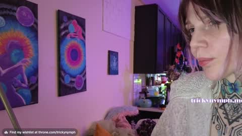 Snapshot of tricky_nymph chatting on March 4, 2:06 am Cassie online show from March 4, 2:06 am