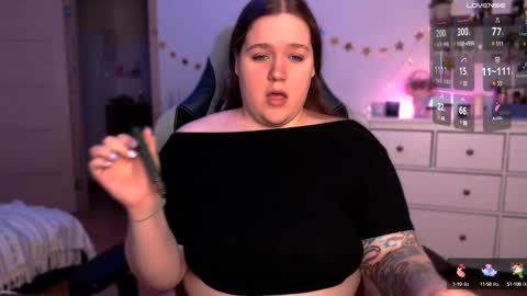 Tina online show from February 25, 3:52 pm