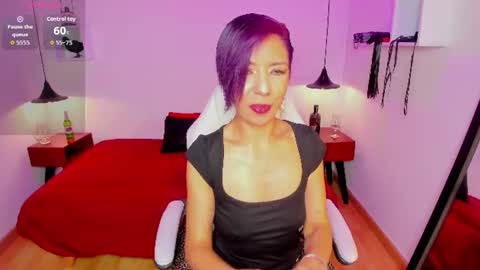 trinityy__ online show from July 15, 7:07 pm