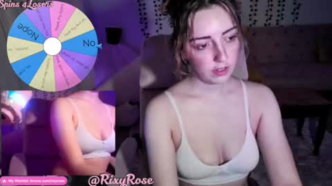 RixyRose online show from July 25, 5:58 am