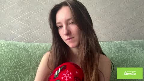 Hello Viola here   Help me to make 50 thumbs up 333 online show from March 28, 8:58 am