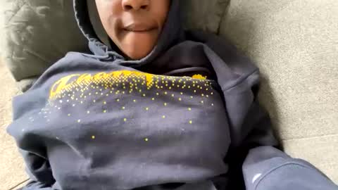 twinpieks online show from March 24, 10:15 pm